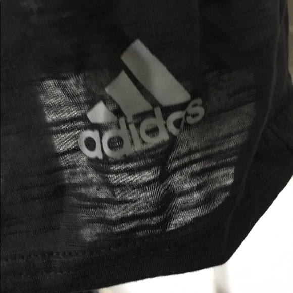 Women’s Adidas Shirt BN - Picture 3 of 3
